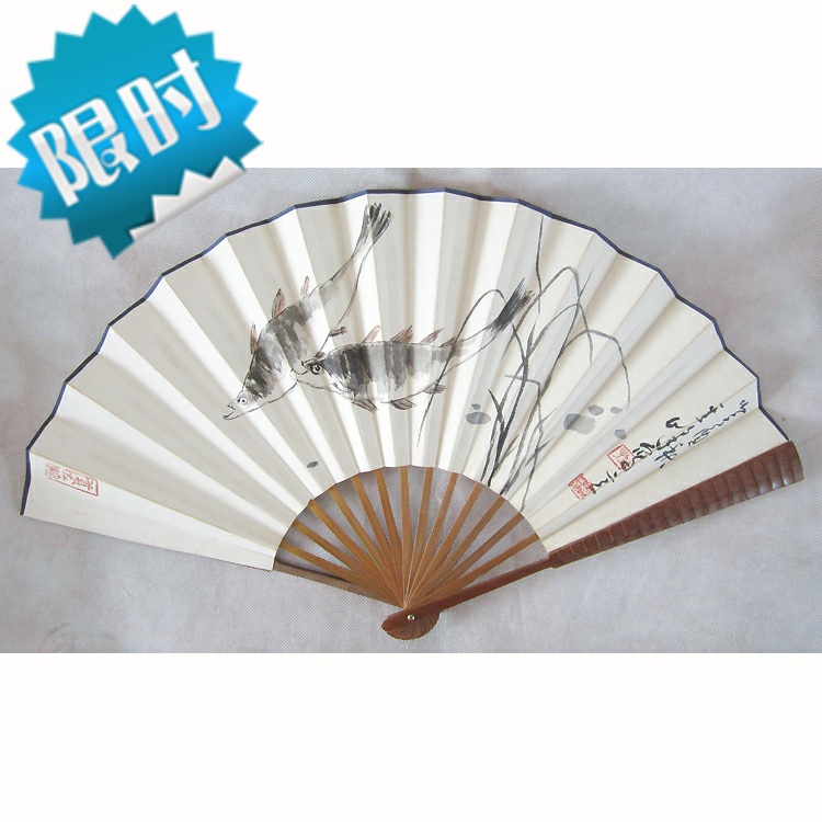 Famous authentic pure hand-painted early years famous fish into fan original Chinese painting calligraphy celebrity painting living room calligraphy and painting D241