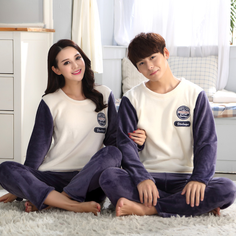 Mùa đông dày flannel phim hoạt hình dễ thương vài bộ đồ ngủ lỏng nam san hô phù hợp với mùa thu và dịch vụ nhà mùa đông bộ bông ấp áp mùa đông nam nữ