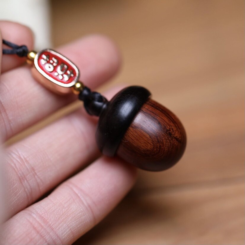 Ancient style play rosewood mushroom head key mobile phone lanyard pendant male and female students hand-woven strong and durable