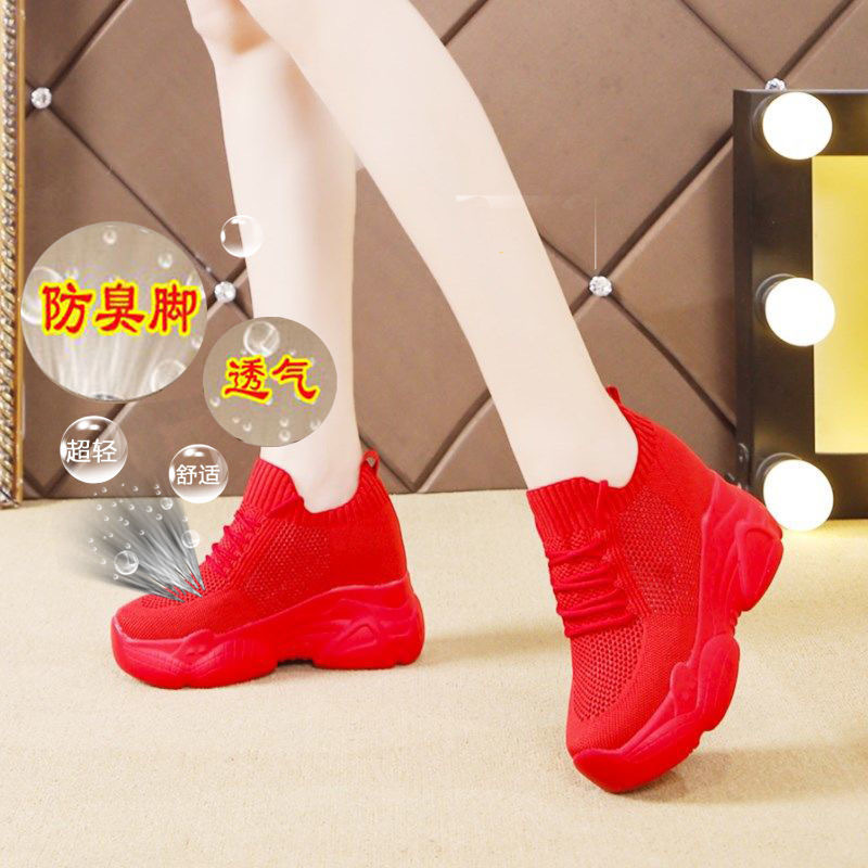 Mesh Breathable Solid Color Thick-Soled Soft-Soled Height-Increasing Chinese Red Odor-Resistant Popular Yeezy-Style Casual Sneakers Flyknit