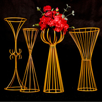 Wedding props wrought iron flower arrangement Golden hollow main table flower waiters road guide wedding arrangement table flower flower ornaments