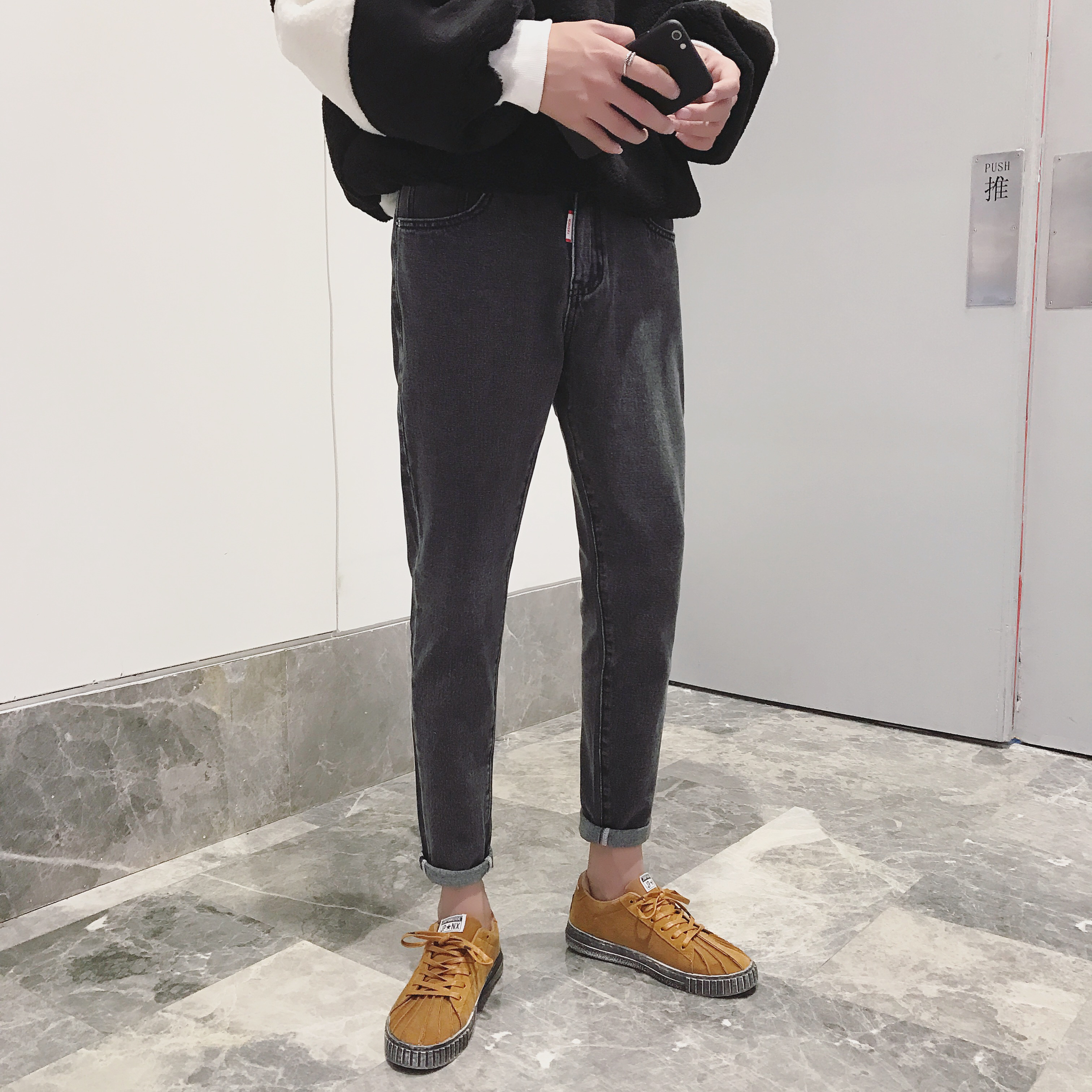@文艺男女店冬季裤子男士牛仔裤休闲韩版潮流修身小脚裤加厚长裤