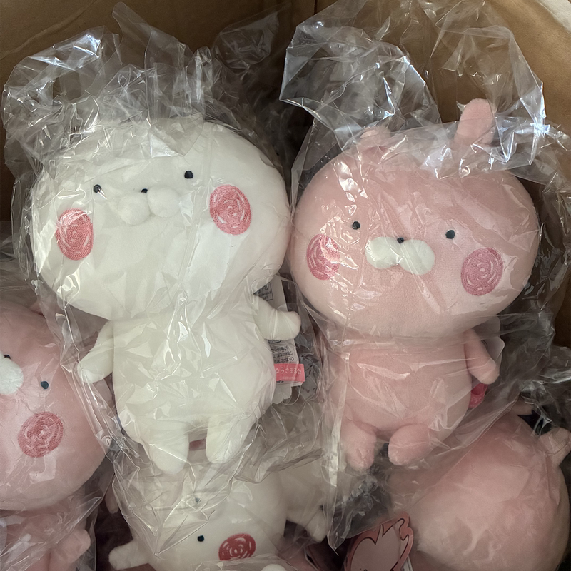 [Domestic Stock] Japanese Genuine Usamaru Rabbit Plush Toy with Red Cheeks and White/Pink Eyes