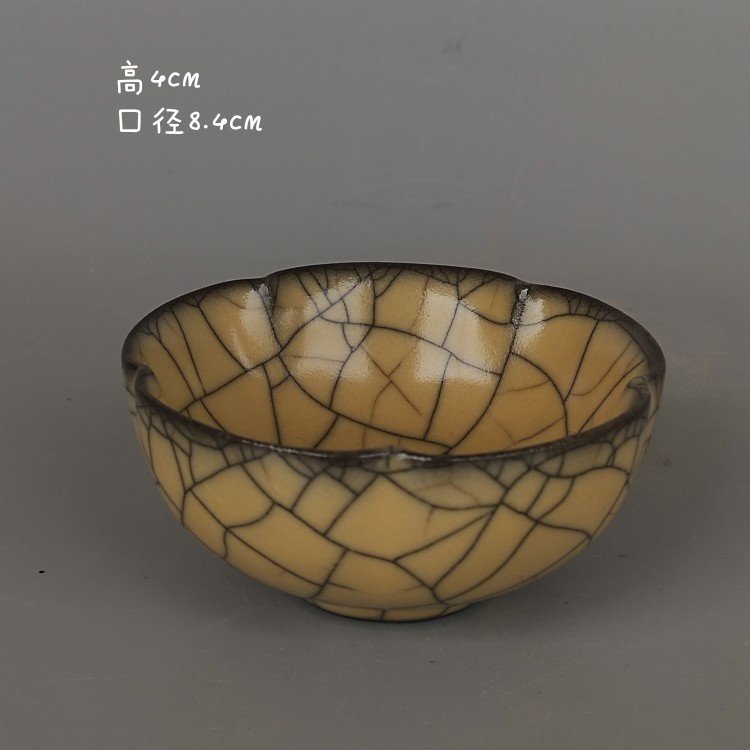 Song Ge kiln yellow glaze petal tea cup antique porcelain antique antique old goods old goods hotel decoration decoration