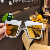 Коктейльный бокал