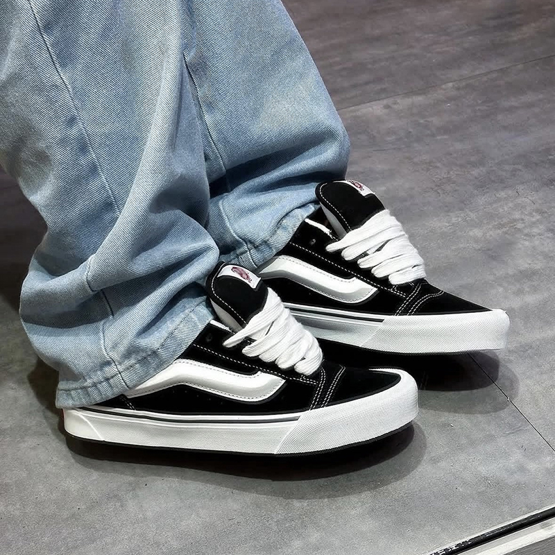 Vans Knu Skool American Retro Black and White Trendy Casual Low-Top Sneakers for Men and Women Canvas Shoes Loafers