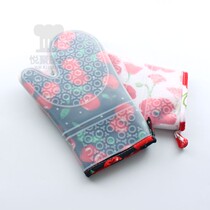 Foreign trade original single kitchen high temperature resistant anti-scalding gloves Silicone gloves Oven Microwave oven gloves Baking gloves