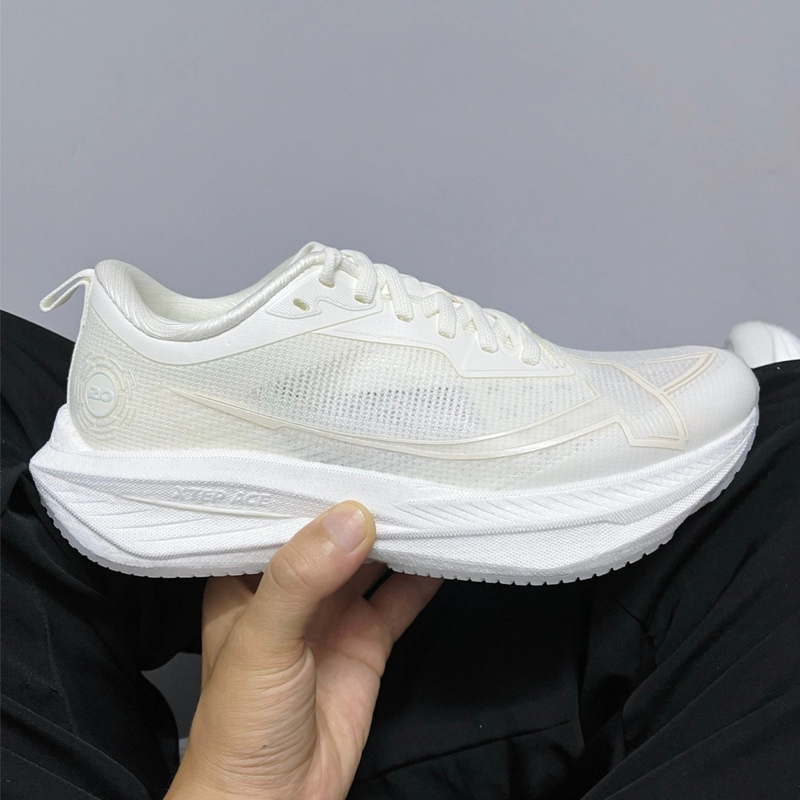 Xtep One-Piece Molded Thick-Soled Marathon Physical Examination and Fitness Test Women's Sports Running Mesh Breathable White Shoes
