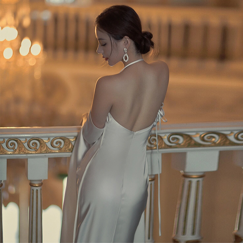 Elite wedding dress, retro lace veil, open shoulders, lace dress Elite wedding dress, retro lace veil, open shoulders, lace dress