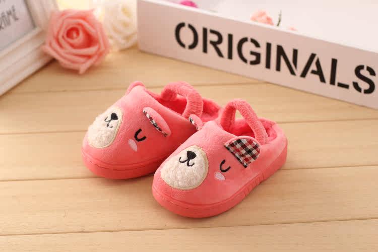 Pantoufles enfants en autre pour hiver - semelle caoutchouc antidérapant - Ref 1011034 Image 6