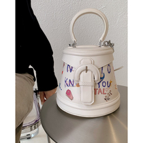 Autumn Lady Bag Packs Small Crowddesign Graffiti Handbag 2021 New Tide Single Shoulder Inclined Satchel Bag Fashion Womens Bag