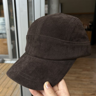 Korean Retro Distressed Suede Round-Top Baseball Cap for Women, Autumn and Winter Newsboy Cap, Fashionable and Stylish Equestrian Hat