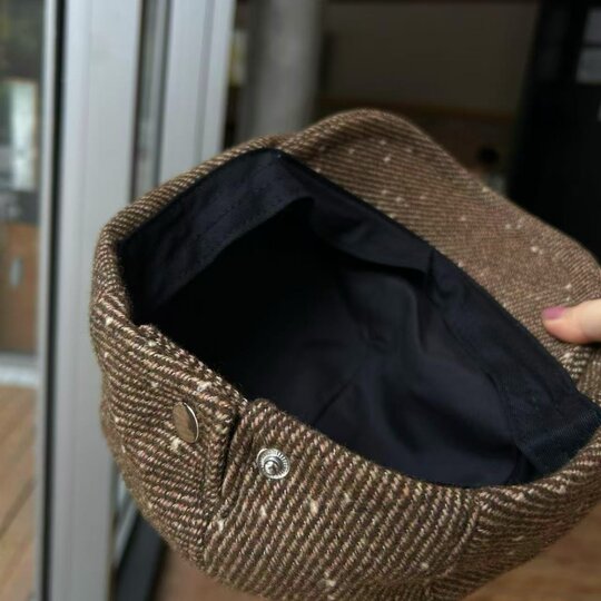 Japan's autumn and winter wool blended forward hat, warm and face-friendly, little beanie hat, painter's hat, newsboy hat, retro peaked cap