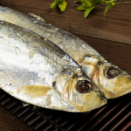 Lao Ningbo San San San Salated Salated Courmi Courmi Соленая литьевая рыба соленая рыба соленая рыба Стальная сталь ароматная ароматная рыба соленая рыба рыба