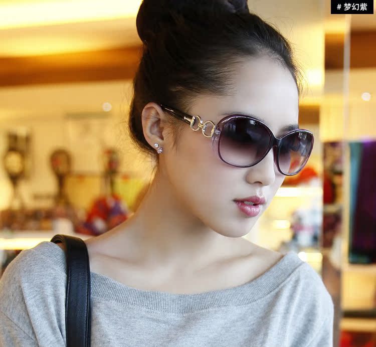 2018 mới thời trang kính mát nữ hipsters Châu Âu và Hoa Kỳ retro cá tính mua sắm thoải mái vòng mặt kính mát ếch gương