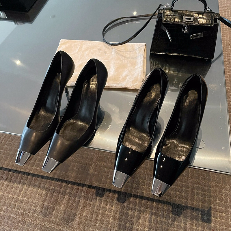 2025 Autumn and Winter New Style Metal Square-Toe Patent Leather Shoes, Versatile Professional Black High-Heeled Shoes for Women, Sexy Women's Shoes with Thin Heels