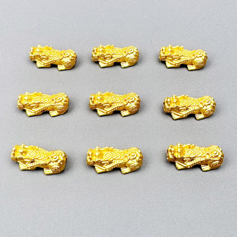 New Style Long-Lasting Gold-Colored Pixiu Pendant with Beads, Handmade Bracelet, Necklace, and Accessory Beads New Style Long-Lasting Gold-Colored Pixiu Pendant with Beads, Handmade Bracelet, Necklace, and Accessory Beads