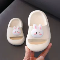 Бежевый кролик