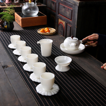 Defied White Porcelain Goat Fat Jade Fu Tea With LOGO Gift Custom Company Activities Classmates Party Celebration Mementos