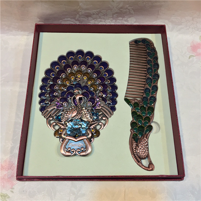 Russian peacock open screen cosmetic mirror box folding mirror portable handheld handle mirror tin mirror comb gift