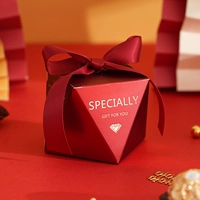 Звездное небо, лента, кошачий глаз