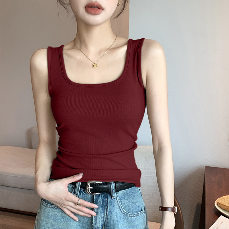 Inner Wear or Outer Wear, Ancora Red Square-Neck Camisole for Women, 2026 Summer New Style, Slim Fit, Wide Shoulder, Side Breast-Covering Top Inner Wear or Outer Wear, Ancora Red Square-Neck Camisole for Women, 2026 Summer New Style, Slim Fit, Wide Shoulder, Side Breast-Covering Top