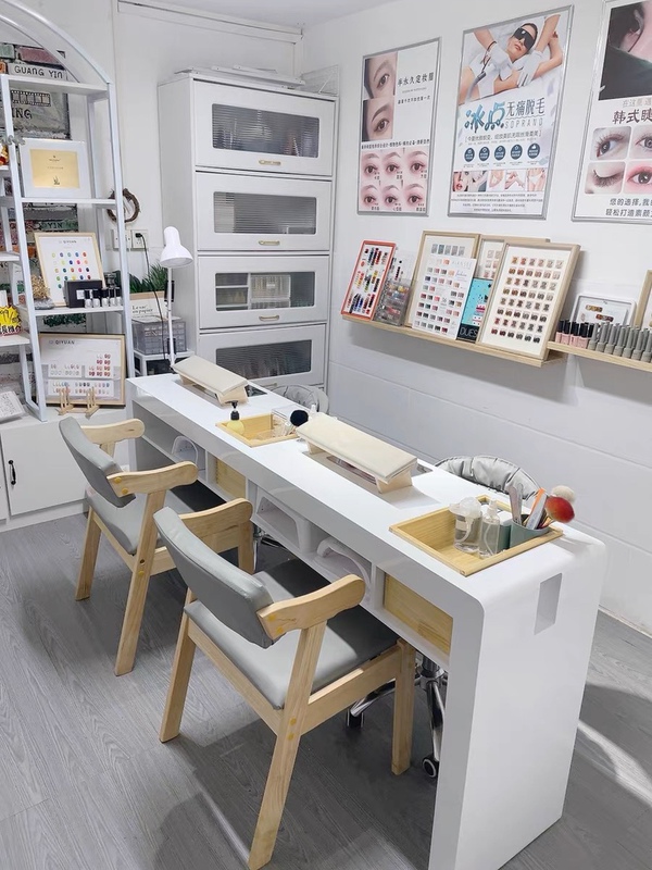 Japanese-Style Manicure Table for Two or Three People, Nail Salon Decoration with Grooved Storage Box, Vacuum Cleaner, Manicure Table Made of Natural Wood Japanese-Style Manicure Table for Two or Three People, Nail Salon Decoration with Grooved Storage Box, Vacuum Cleaner, Manicure Table Made of Natural Wood