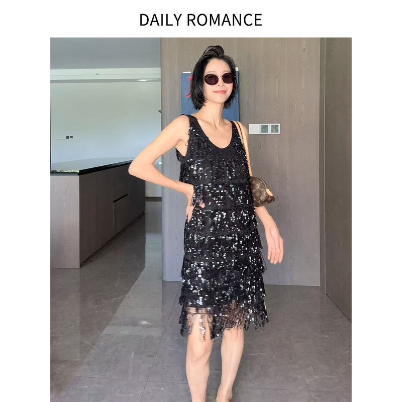 Daily Romance Heavy-Duty Obsidian Black Sequin Tassel Sleeveless Dress/Vest for Women, Slimming and Light Luxury Outfit