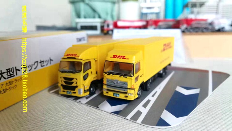 Модель машины tomytec㊣ n型 1:150冷冻冷藏运输卡车 krs group 佐川急便  dhl