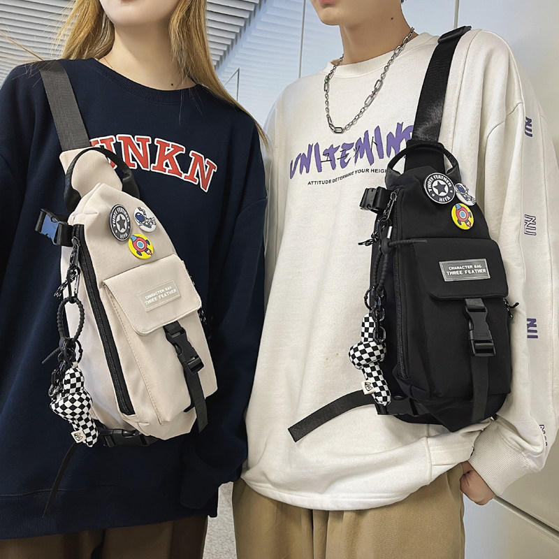 Chest Bag Men Ins Cray Satchel Satchel Satchel boys Small Shoulder Bag Day Ensemble Casual Men's Bag Tooling Wind small satchel