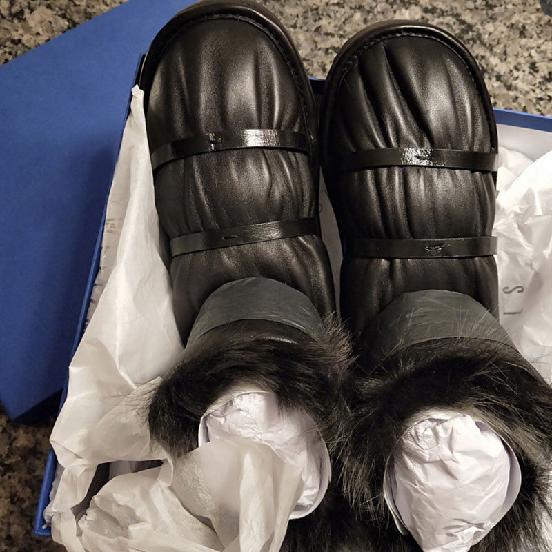 Nice fried chicken, nice snowshoe shop owners all the time.