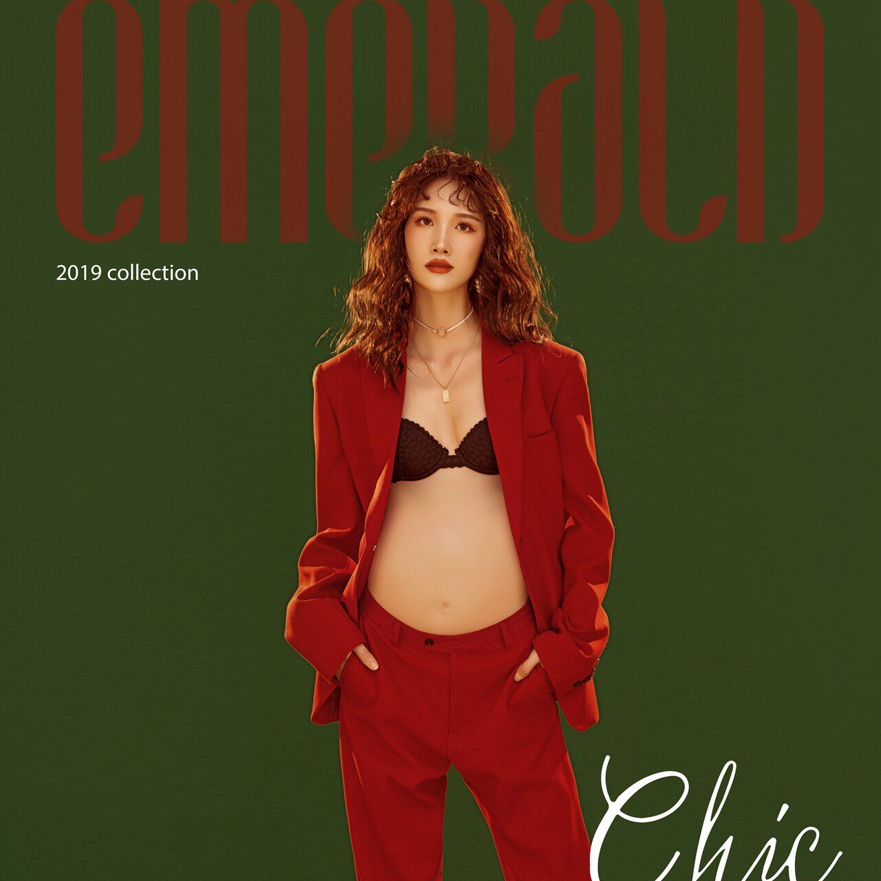 New pregnant woman to write true red port Wind suit Sexy art photo magazine Pregnant Woman Photo Costume Photo Gallery Dress