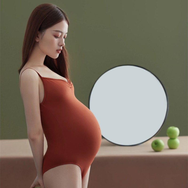 22 Studios pregnant women take pictures of clothes sexy knitting knitting clothes and photograph art photograph of pregnant women at home