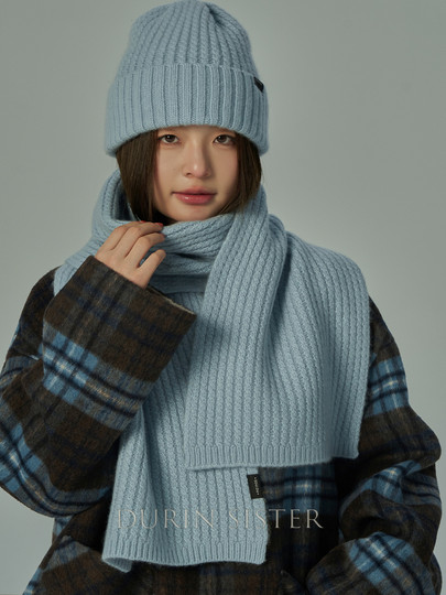 Minimalist Unisex Rabbit Fur and Wool Blend Beanie for Women, Versatile Warm Knit Hat for Autumn and Winter, Large Head Circumference