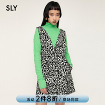 SLY2021 autumn and winter New retro BAO WEN waist short strap skirt women 030EAY31-7310