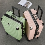 Вместительный и большой универсальный чемодан подходит для мужчин и женщин