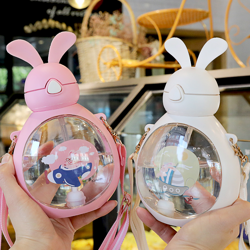 Oblique satchel women's summer portable cute children drinking water cups with straw baby out to carry anti-fall kettle