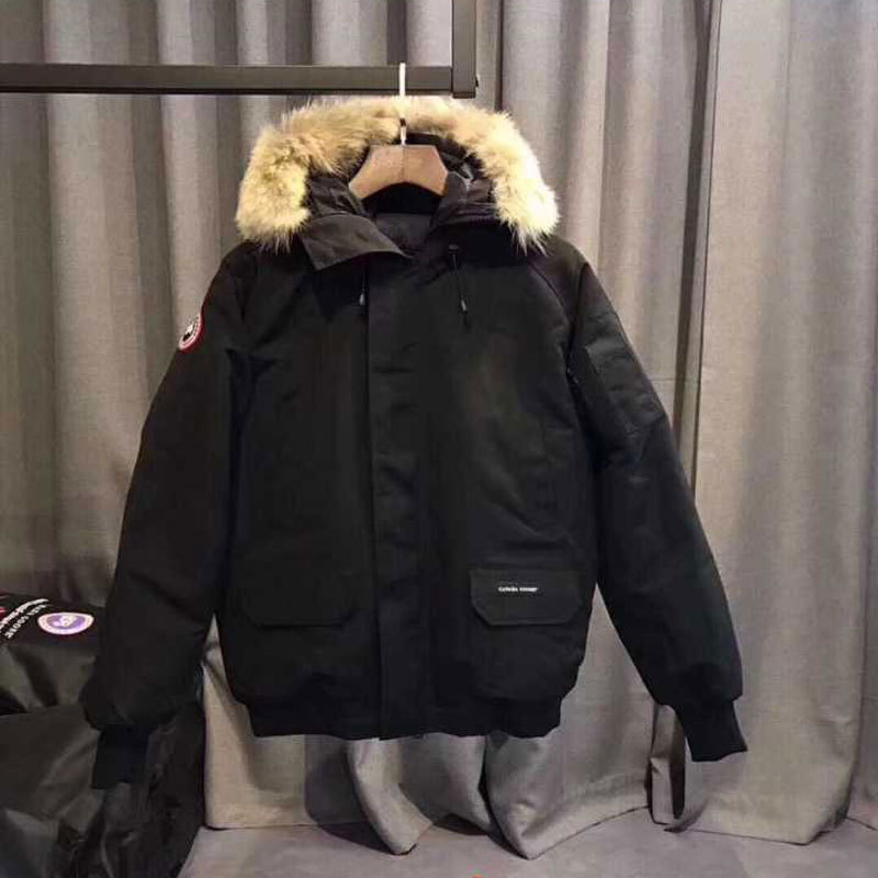 Sexumura Outdoor Canadian Couple's Clothing, Thickened and Warm, -40 ℃ Skiing down Jacket for Men and Women with Goose down Filling