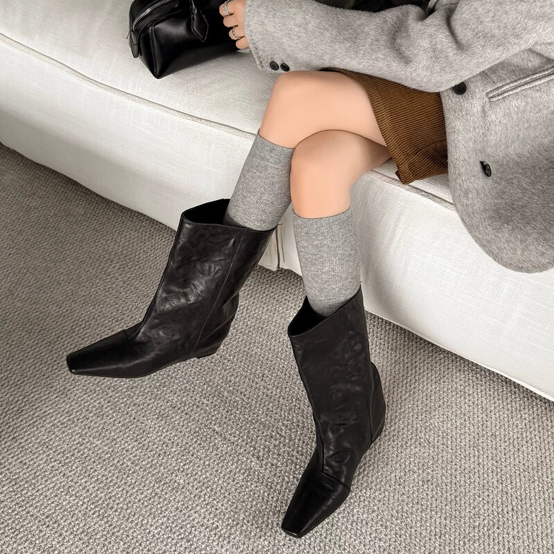 [Island] Dela Fairy Tale ~ New Genuine Leather Height-Increasing Booties, Knee-High Short Boots, Wide Calf Short Boots