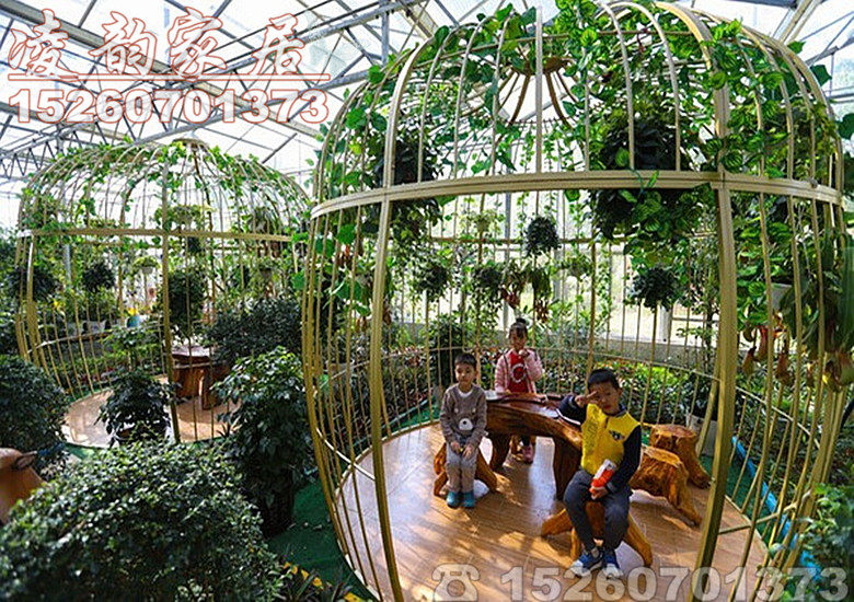 Iron large birdcage outdoor decoration large dining room set up farm cafe oversized birdcage sofa leisure