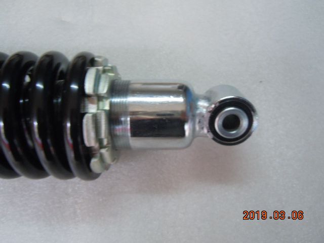 Chuanna South shock Qianjiang BJ250 Benelli 250CC Lion Cub Center lỗ bơm hơi cách nhau giảm xóc sau 315mm - Xe máy Bumpers nhún xe wave