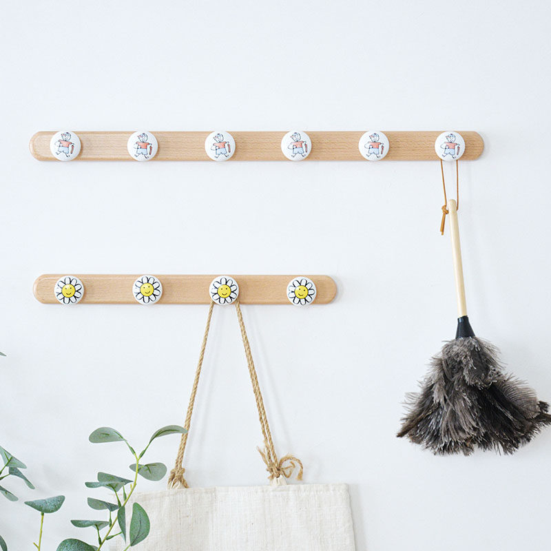 Creative cartoon children's hook solid wood environmental protection clothes hook porch door behind school bag kindergarten wall wall hanging punching