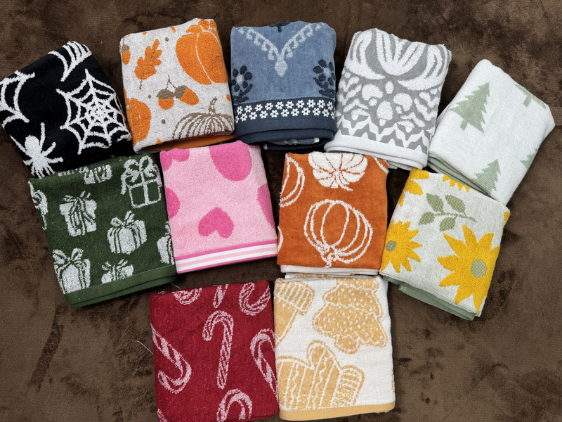 Foreign Trade Orders with Minor Flaws, Holiday All-Cotton Christmas Towels, Hand Towels, Kitchen Towels, Pure Cotton Face Towels, Thick and Soft Pillow Towels Foreign Trade Orders with Minor Flaws, Holiday All-Cotton Christmas Towels, Hand Towels, Kitchen Towels, Pure Cotton Face Towels, Thick and Soft Pillow Towels
