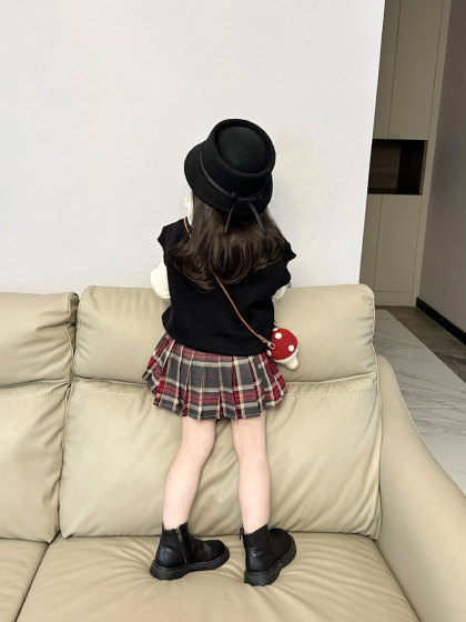 女童针织套装2024秋季韩版毛线马甲背心长袖翻领打底衫百褶裙短裙
