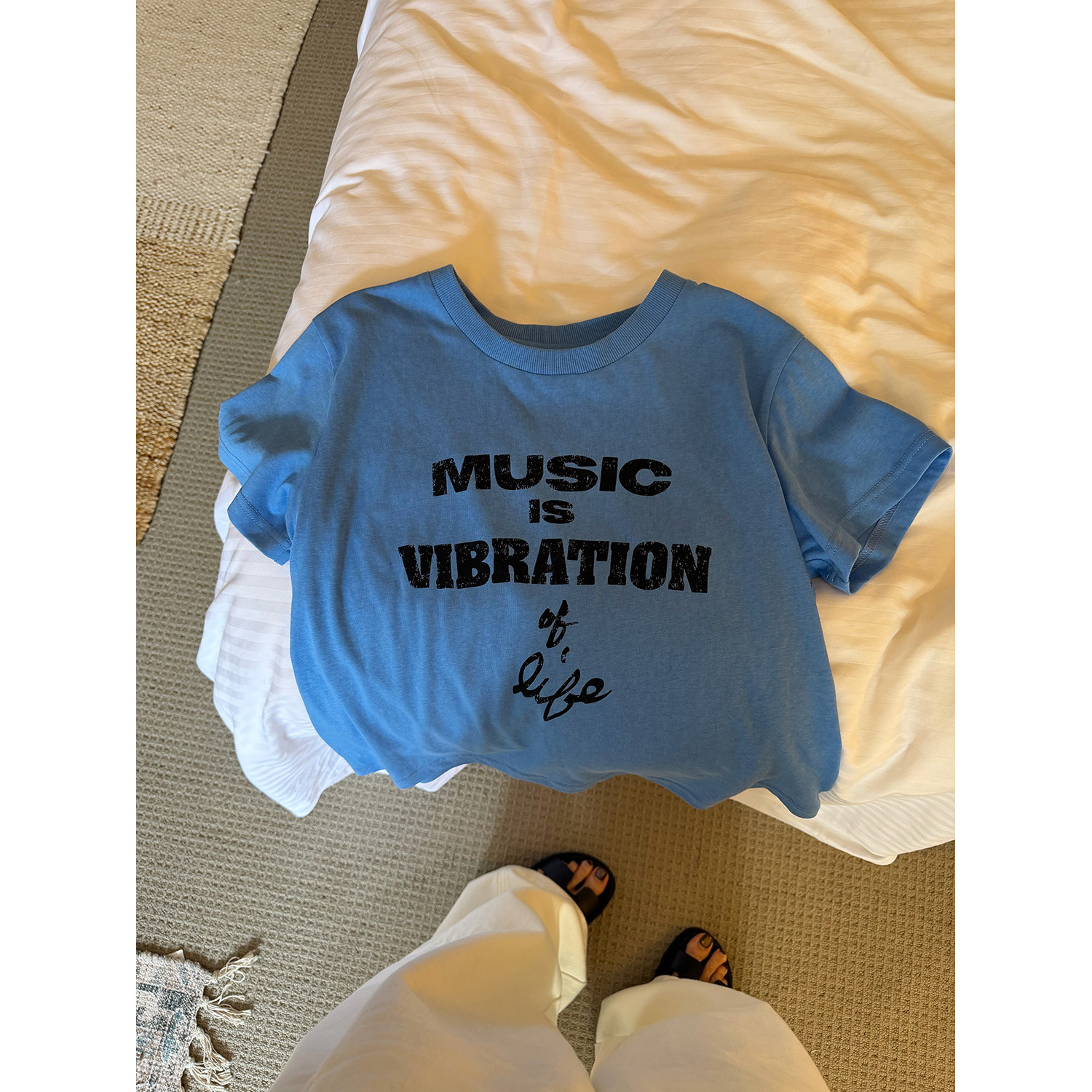 LelyMooch футболка с коротким рукавом из хлопково-льняной смеси с цифровой печатью и винтажным принтом букв