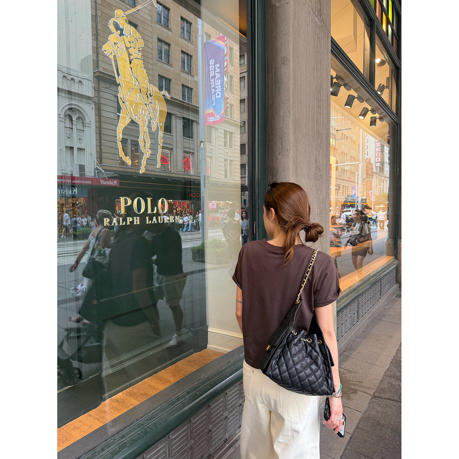 LelyMooch хлопково-льняная футболка с коротким рукавом кофейного цвета с художественным принтом и серебряными буквами