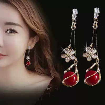 Red earrings 2021 New Tide advanced sense Korean bride ear needle light luxury earring female temperament long version explosive