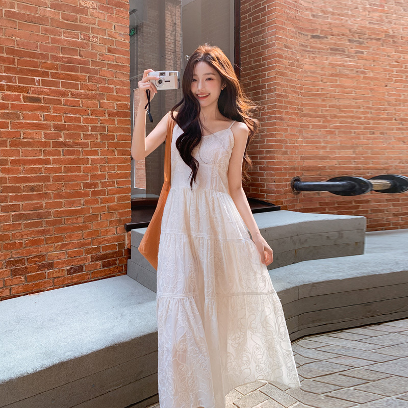 White Embroidered Spaghetti Strap Dress, Feminine Summer 2026 New Style, French Gentle Style, Perfect for Seaside Vacation, Beautiful Little Dress