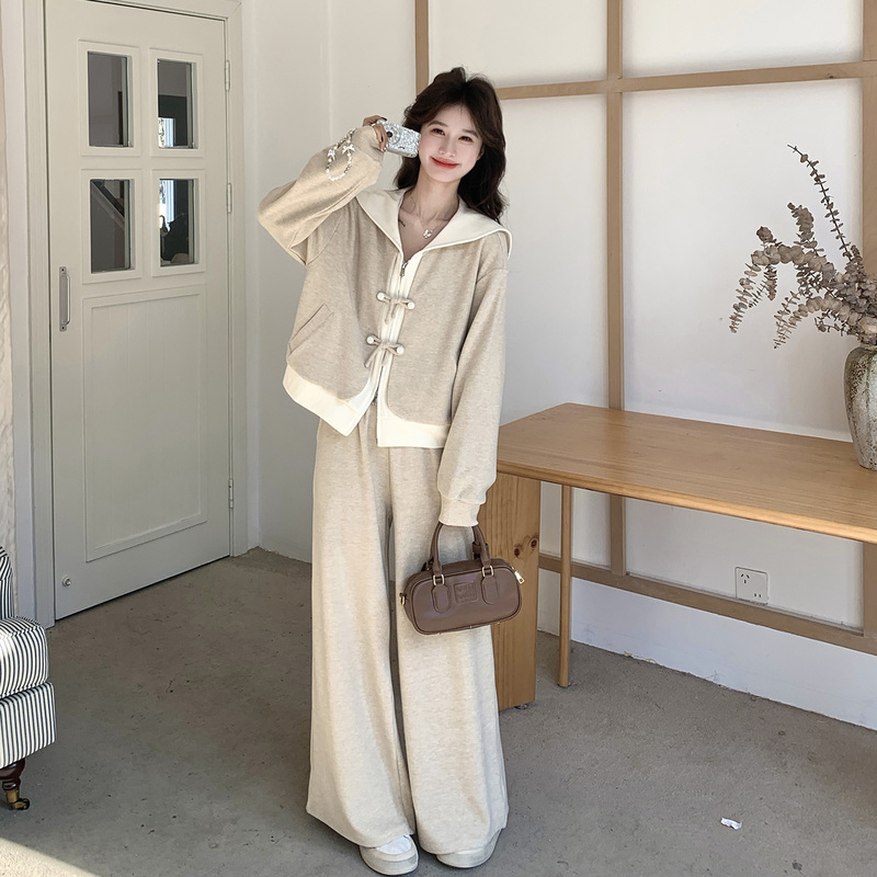 Lazy Style Color-Blocked Sweatshirt Set for Women 2026 New Autum Style Age-Reducing Fashion Casual Wide-Leg Pants Two-Piece Set Lazy Style Color-Blocked Sweatshirt Set for Women 2026 New Autum Style Age-Reducing Fashion Casual Wide-Leg Pants Two-Piece Set