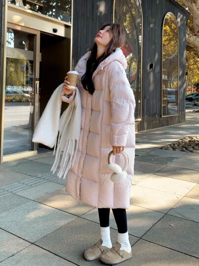 Pink Super Stylish down Jacket for Women, Winter Thickened 2025 New Mid-Length Slimming Fashionable White Duck down Puffer Coat